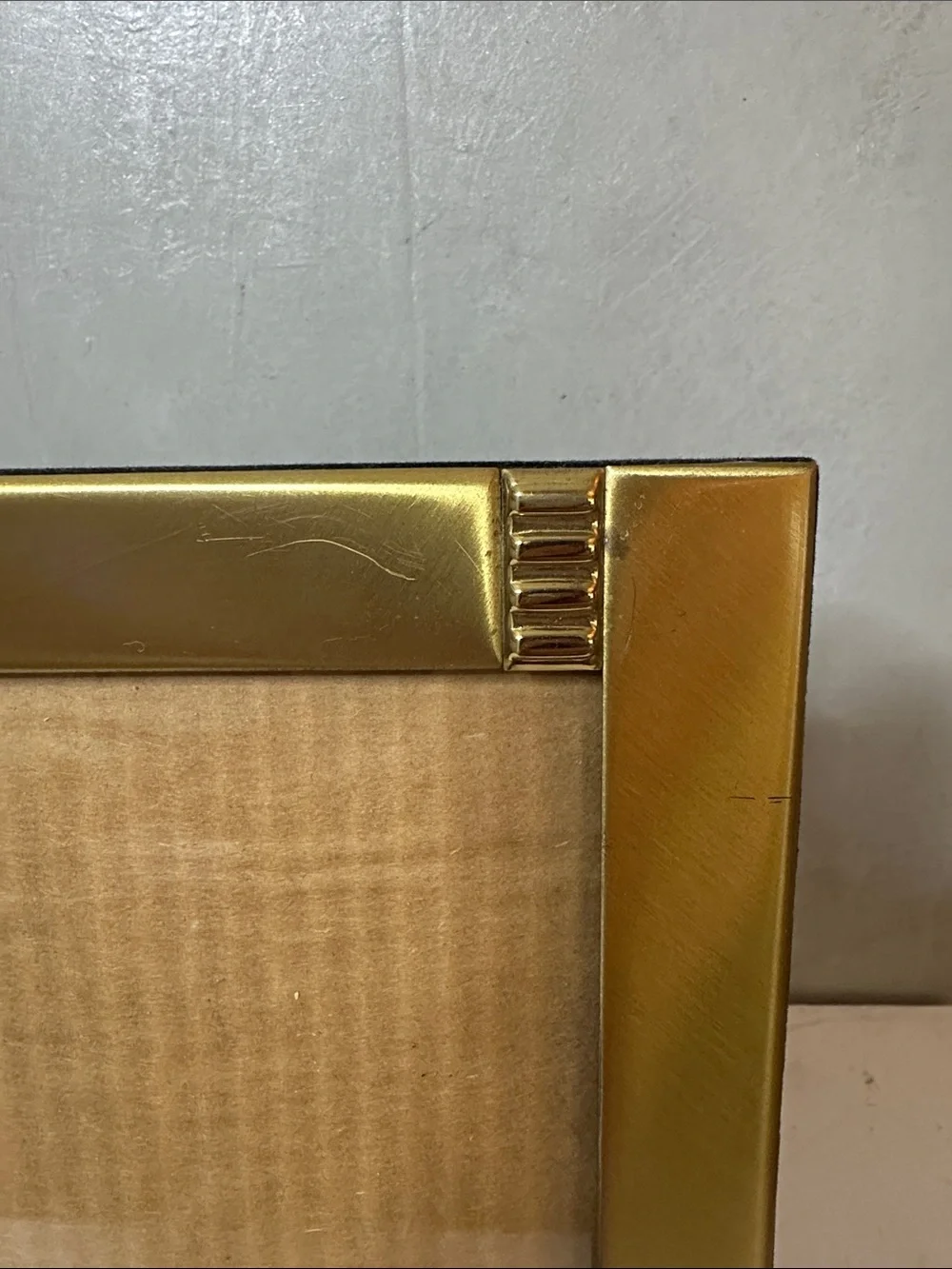 VINTAGE ART DECO STYLE BRASS PICTURE FRAME FITS 5X7